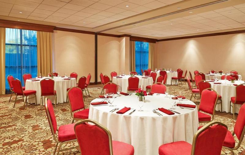 Отель Sheraton Augusta