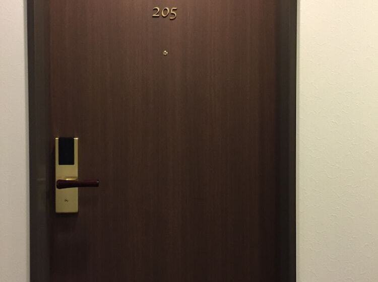 Отель Sotetsu Fresa Inn Fujisawa Shonandai