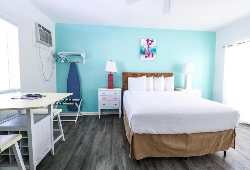 Drop Anchor Resort & Marina