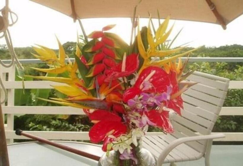 Halehoola B & B