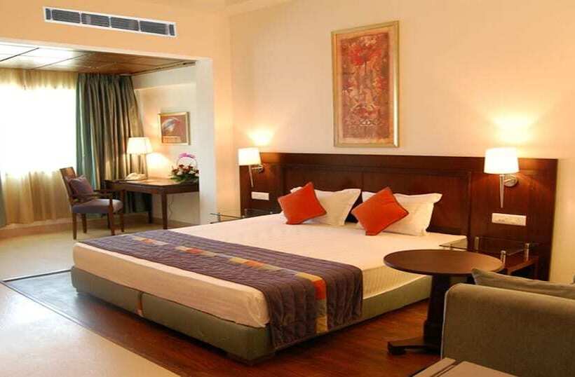 酒店 City Heart Sarovar Portico