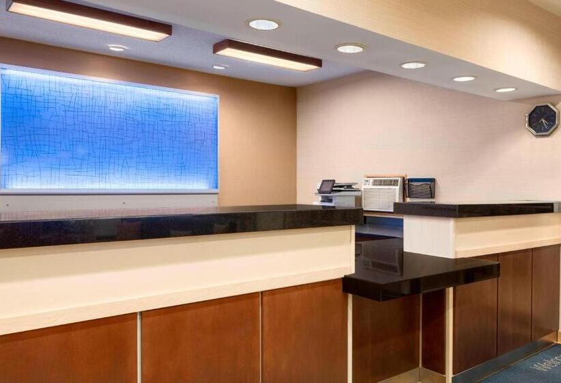 هتل Fairfield Inn & Suites Minneapolisst. Paul Airport