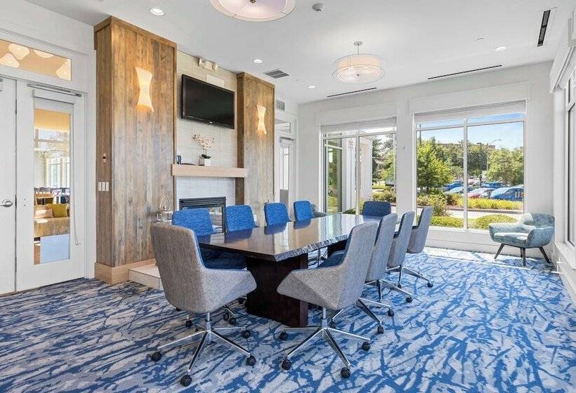 فندق Hilton Garden Inn Auburn