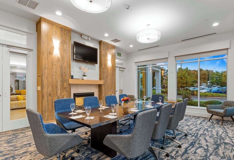 فندق Hilton Garden Inn Auburn