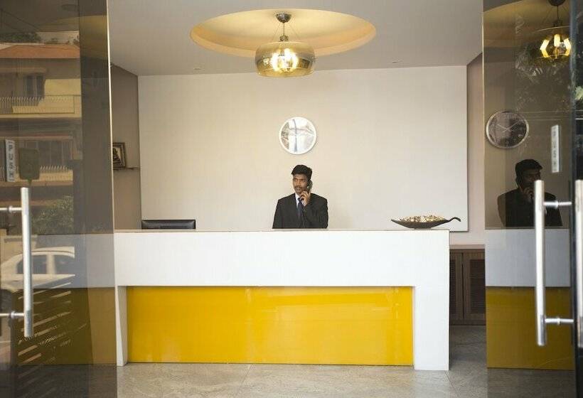 בית מלון כפרי Mint Downtown