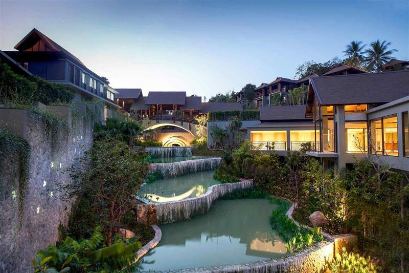 Отель Pullman Phuket Arcadia Naithon Beach