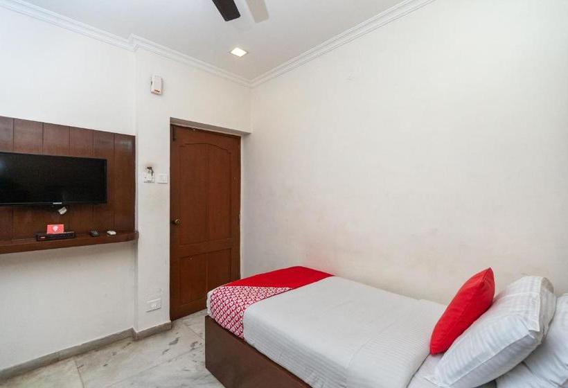 Hotel Treebo Trend Lake View Park Chennai