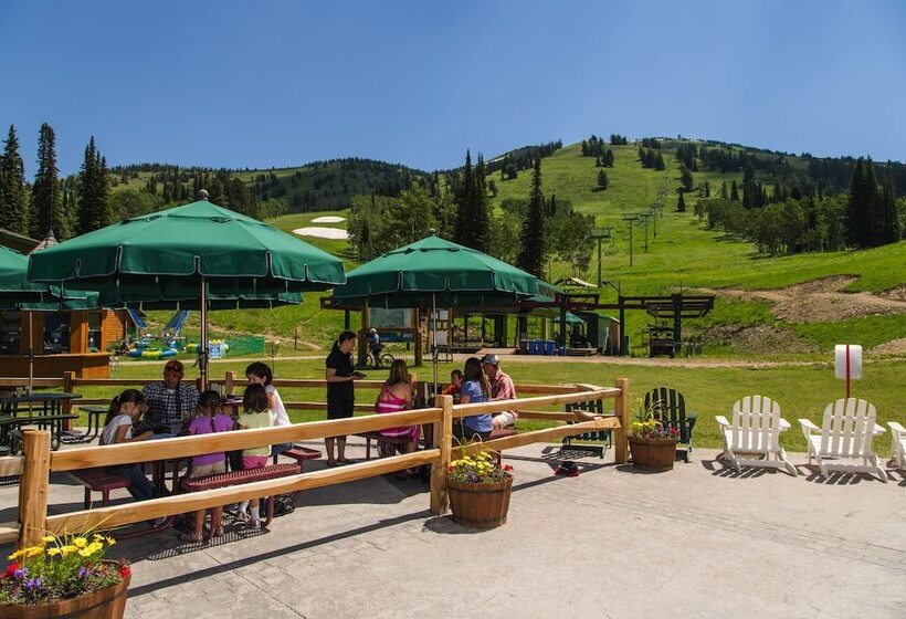 Teewinot Lodge By Grand Targhee Resort