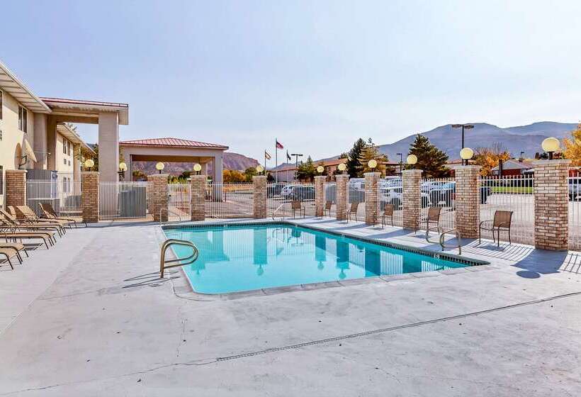 هتل Americas Best Value Inn Cedar City