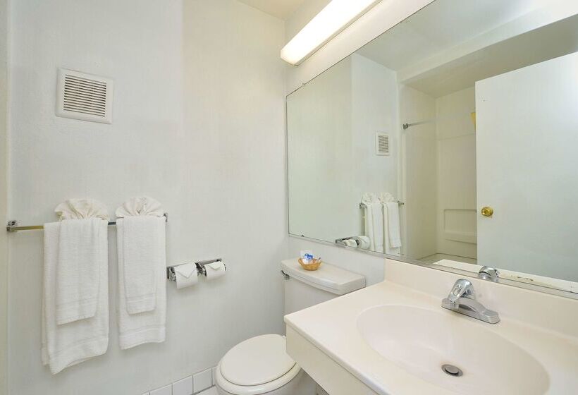 فندق Americas Best Value Inn Chico