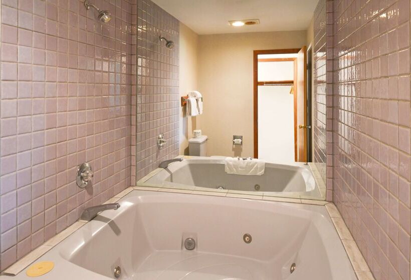 فندق Americas Best Value Inn Plattsburgh