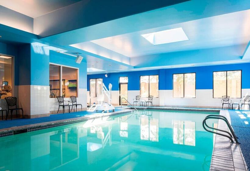 هتل Courtyard By Marriott Seattle Federal Way