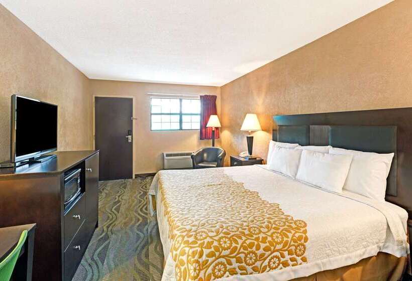 ホテル Days Inn By Wyndham Cherokee Near Casino