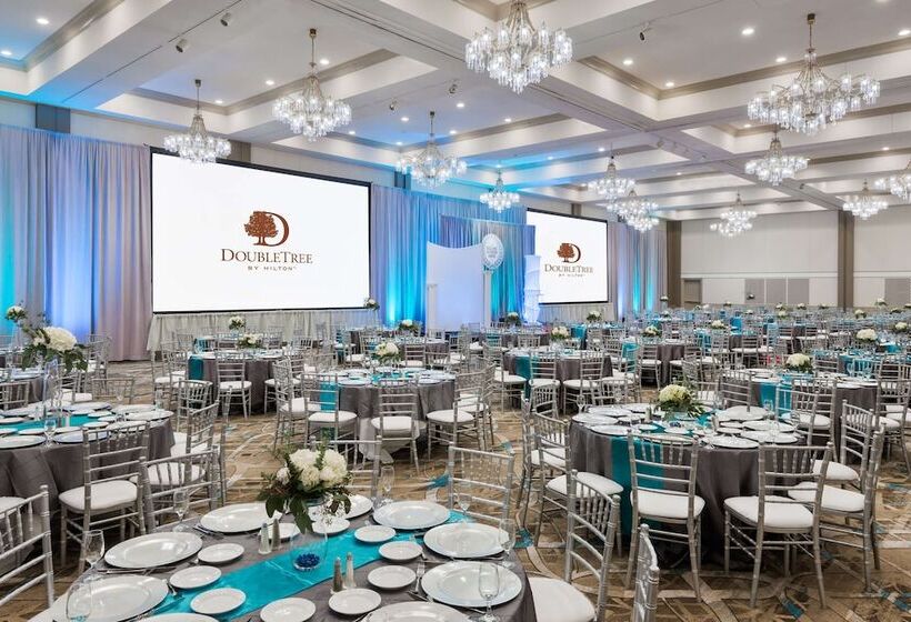 هتل President Abraham Lincoln Springfield   Doubletree By Hilton