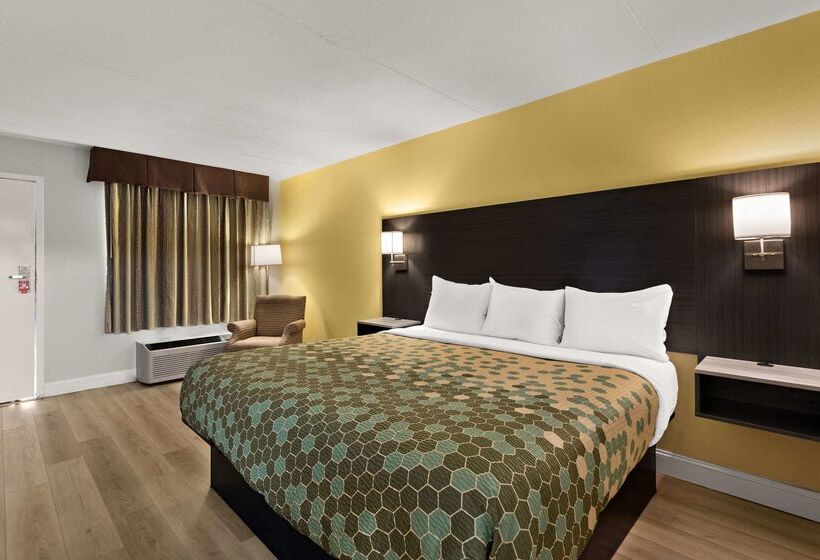 בית מלון כפרי Econo Lodge White Pine Morristown I81 & I40 Split