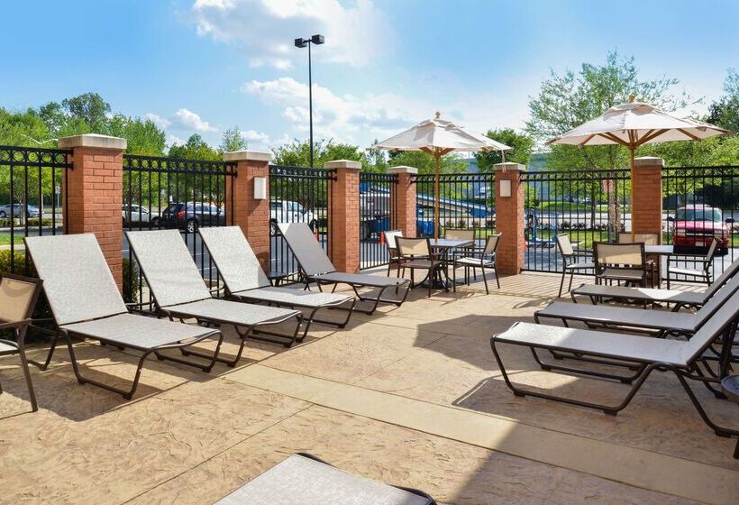 هتل Hyatt Place Chesapeake