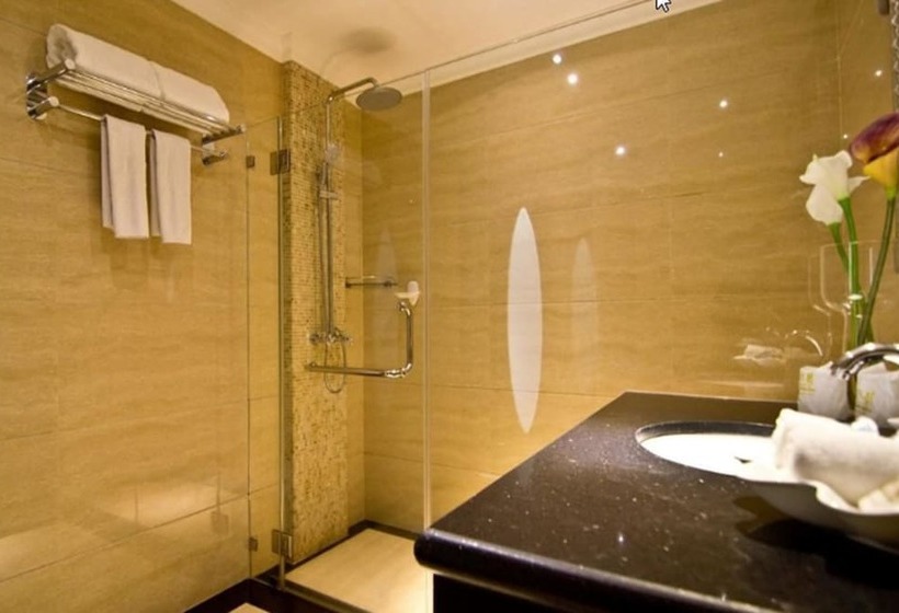 ホテル Lk Royal Wing