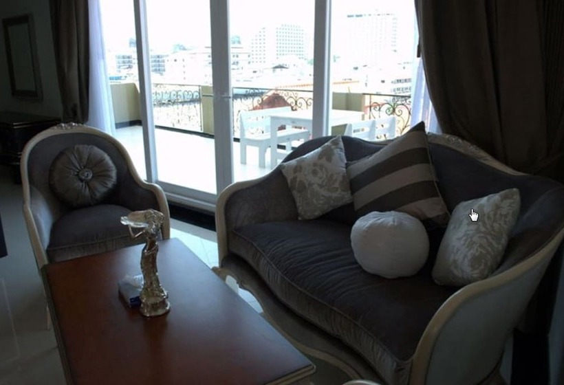 ホテル Lk Royal Wing