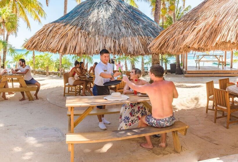 هتل Mayan Princess Beach & Dive Resort   All Inclusive