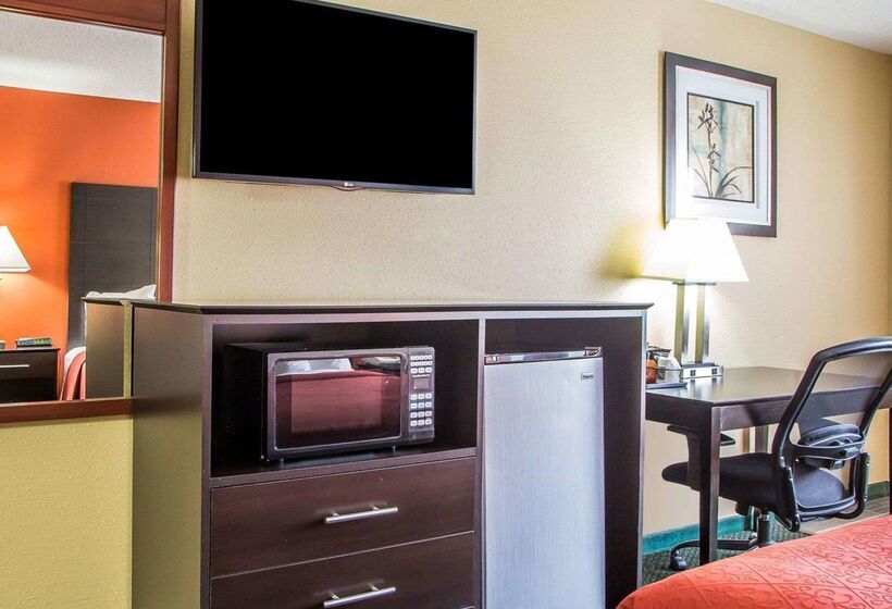 בית מלון כפרי Quality Inn Morton At I74