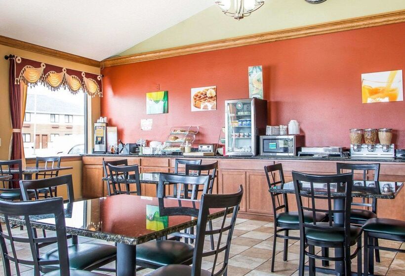 בית מלון כפרי Quality Inn Morton At I74