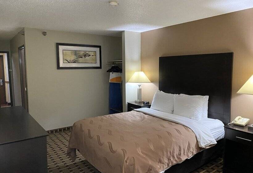 בית מלון כפרי Quality Inn Morton At I74