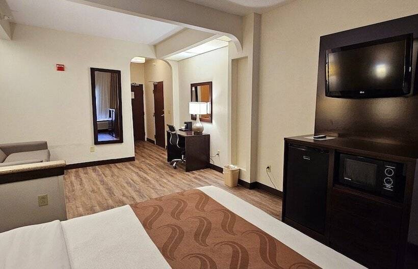 בית מלון כפרי Quality Inn & Suites Near St. Louis And I255