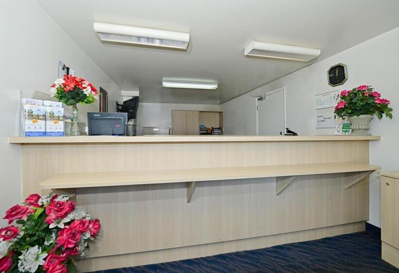 בית מלון כפרי Americas Best Value Inn Battle Creek