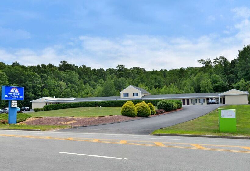 בית מלון כפרי Americas Best Value Inn Providence North Scituate