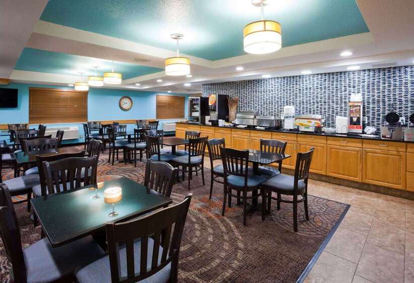 فندق Americinn By Wyndham Shakopee Near Canterbury Park