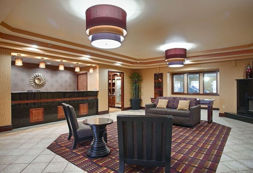 هتل Best Western Plus Midwest Inn & Suites