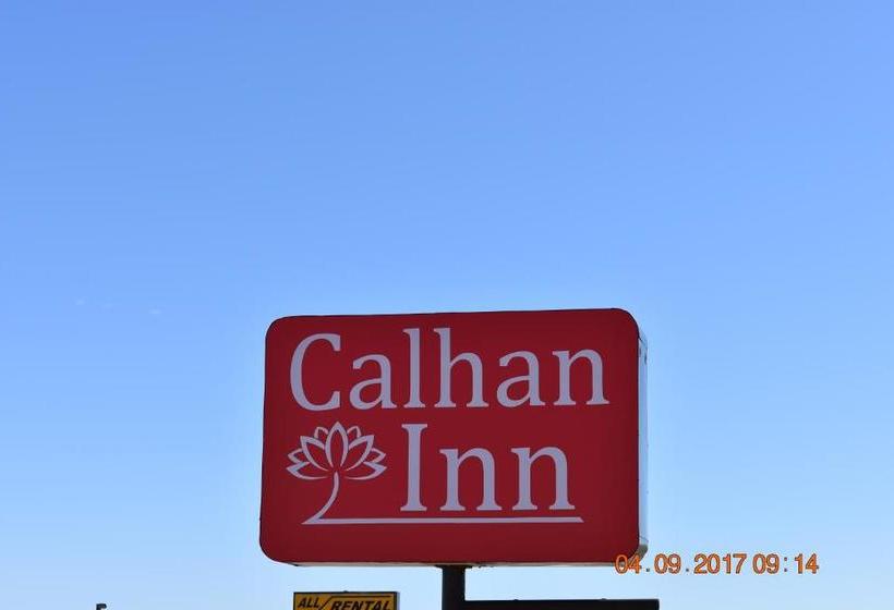 فندق Calhan Inn