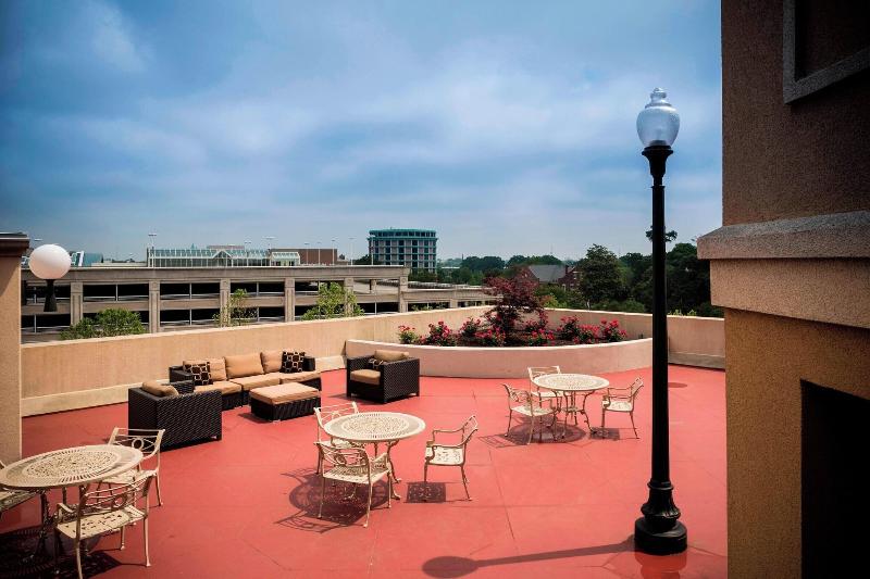 هتل Courtyard By Marriott Norfolk Downtown
