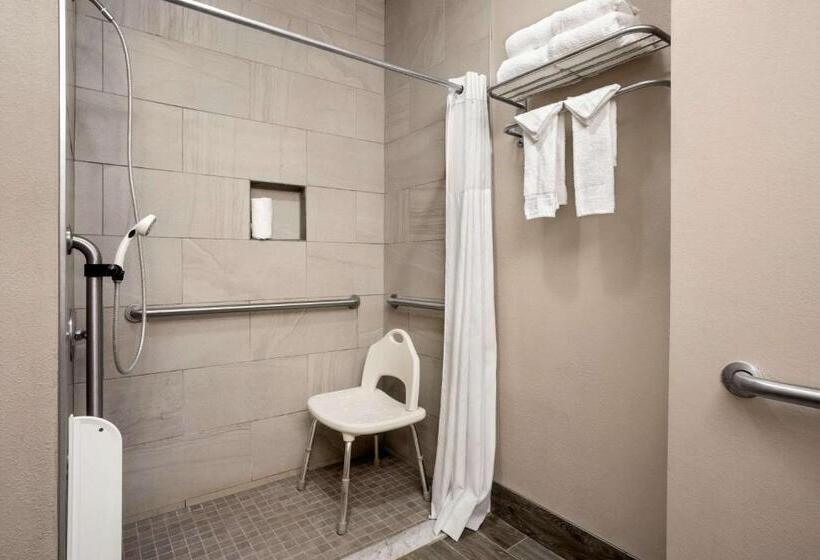 فندق Days Inn & Suites By Wyndham Murfreesboro