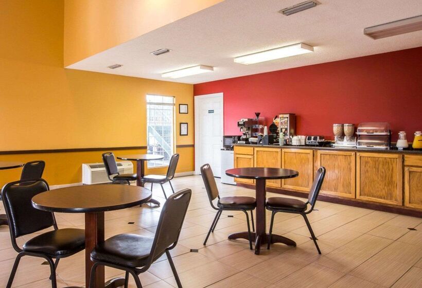 فندق Econo Lodge