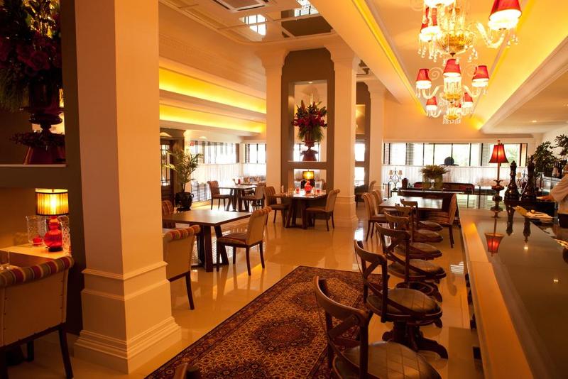 هتل Infinity Blue Resort & Spa