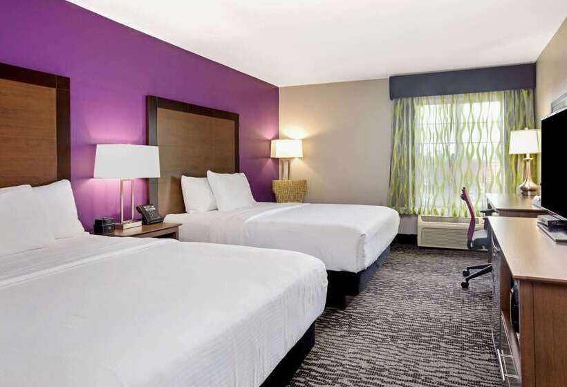 فندق La Quinta By Wyndham Visalia/sequoia Gateway