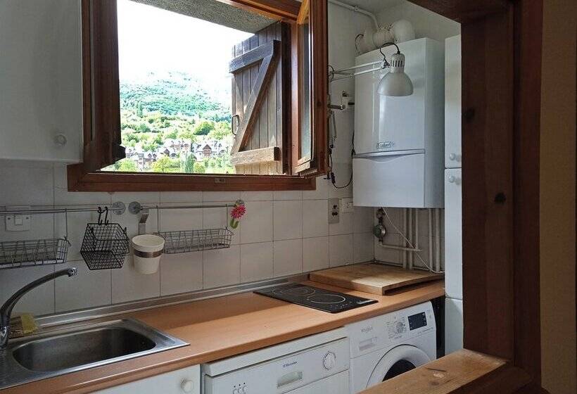 Apartamentos Escarrilla 3000