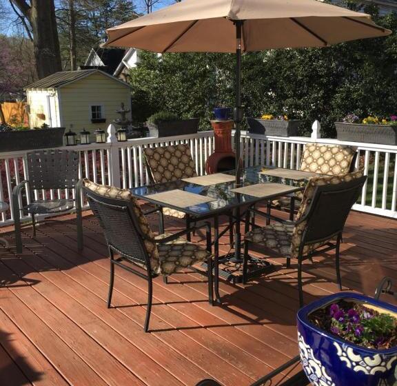 مبيت وإفطار The Inn On Front Street