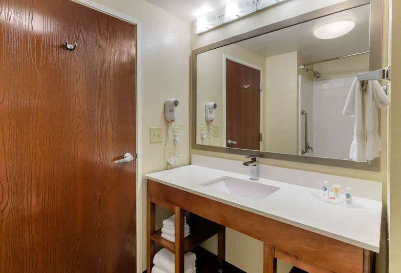 فندق Comfort Suites Abingdon I81