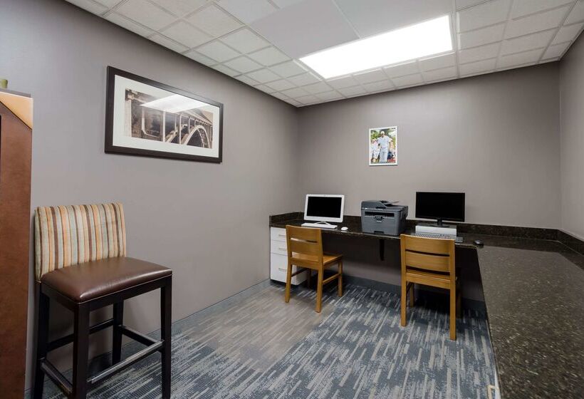 هتل Country Inn & Suites By Radisson, Augusta At I20, Ga