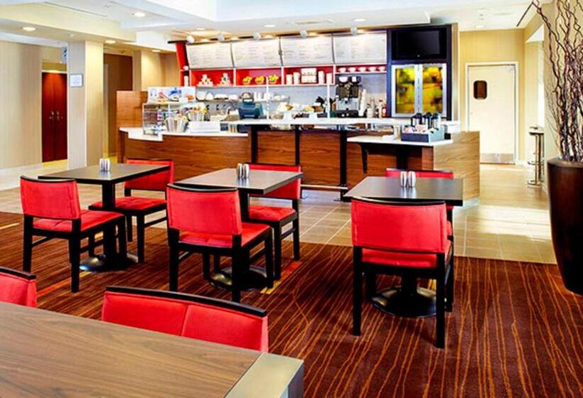 ホテル Courtyard By Marriott Akron Stow