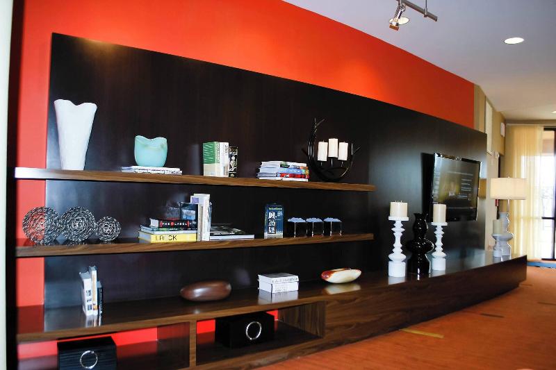 هتل Courtyard Salina