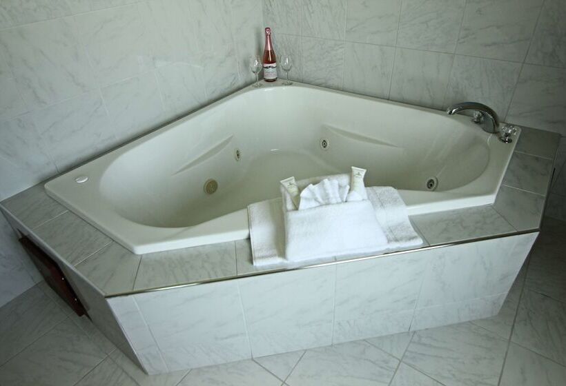酒店 Crown Pointe Lodge; Bw Signature Collection