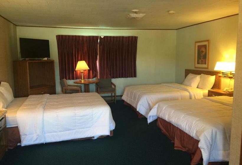 هتل Dakota Cowboy Inn