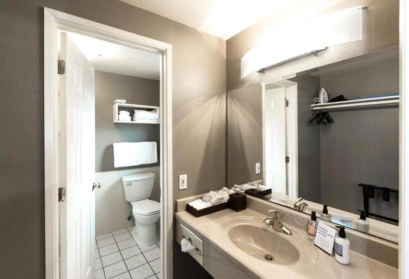 فندق Earthbox Inn & Spa