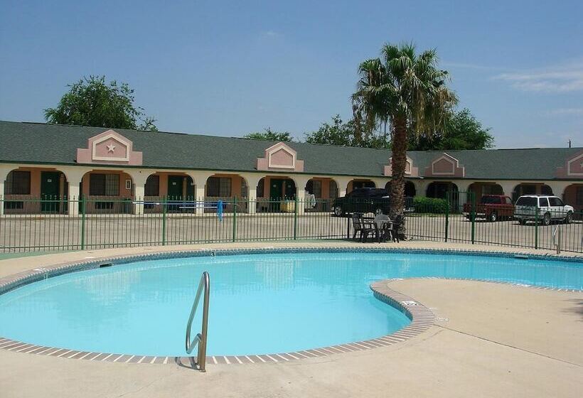 酒店 Executive Inn Hondo