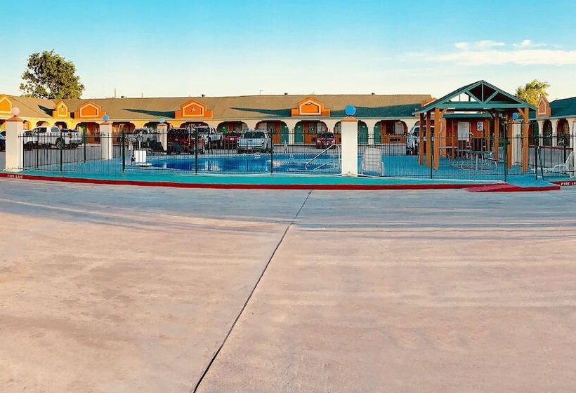 酒店 Executive Inn Hondo