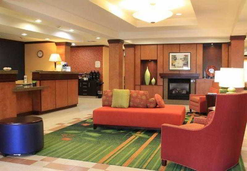 בית מלון כפרי Fairfield Inn & Suites Denton