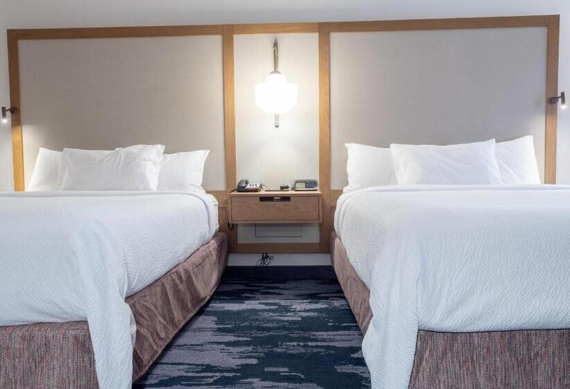 בית מלון כפרי Fairfield Inn & Suites Denton